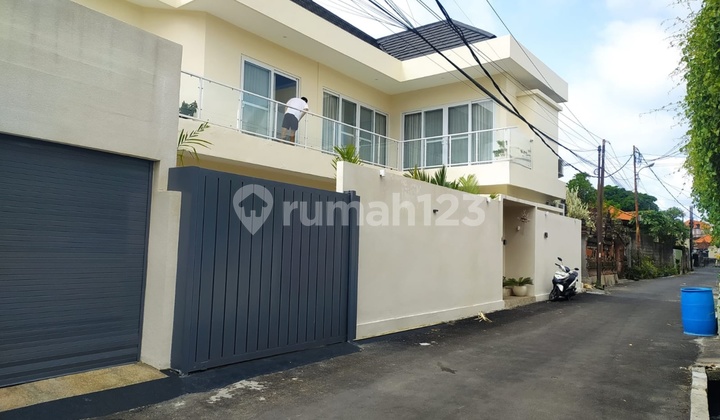 Villa at Jl. Raya Semer No. 9, Kerobokan Kelod, North Kuta, Badung, Bali, Indonesia, 80361, North Kuta 150.0 m² Freehold Certificate