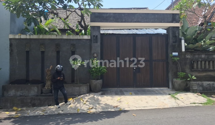 Villa at Jl. Taman Sari PCP 7 No.7, Kerobokan Kelod, North Kuta, Badung, Bali, Indonesia, 80361, Kerobokan Villa at Jl. Taman Sari PCP 7 No.7, Kerobokan Kelod, North Kuta, Badung, Bali, Indonesia, 80361, Kerobokan