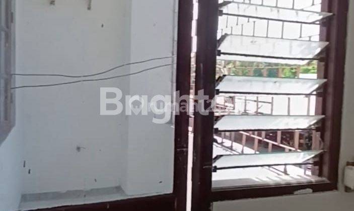 RUKO 3 LANTAI AREA JALAN BY PASS TUBAN DEKET KANTOR INDOSAT TUBAN BADUNG 2