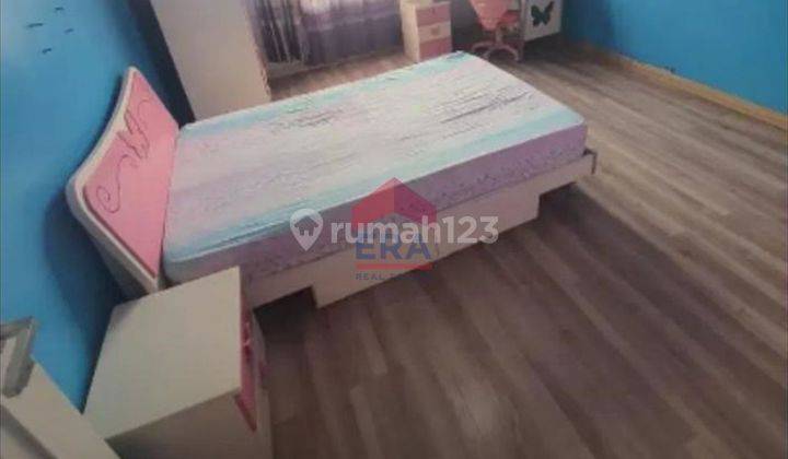 Dijual Rumah 2 Lantai Rapi 6 Kamar di Taman Anyelir Cikokol  1