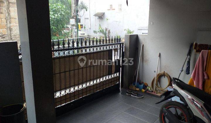 Rumah Hoek di Komplek Pinang Indah Kunciran Tangerang 2