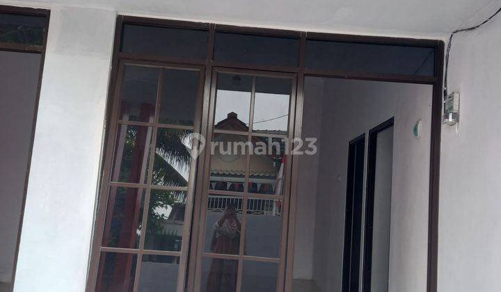 Rumah Asri Depan Ada Ruang Terbuka Hijau 2