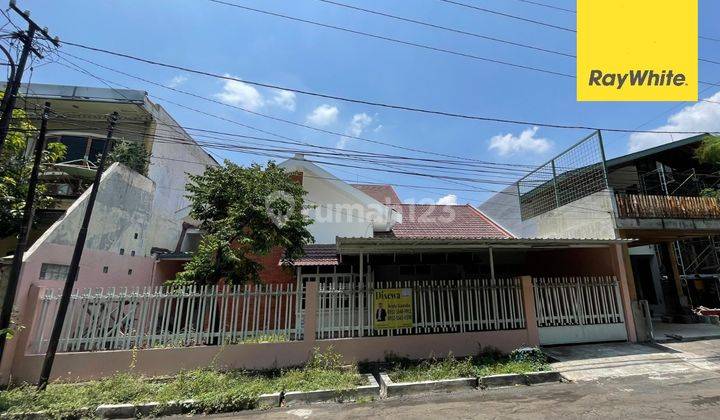 Disewakan Rumah Di Putat Indah Tengah Surabaya 1