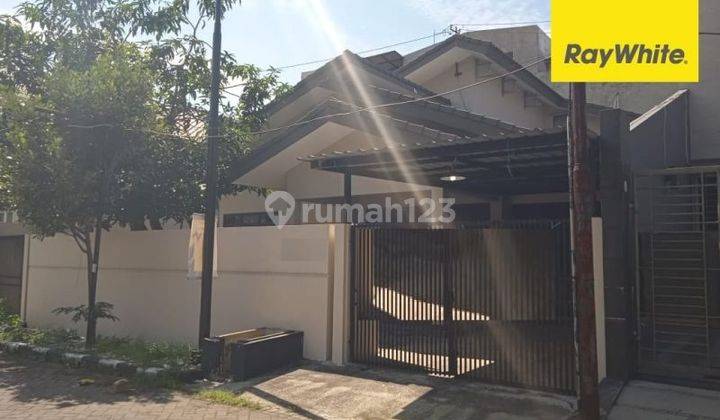 Disewakan Rumah di Darmo Permai Timur Surabaya Barat 1