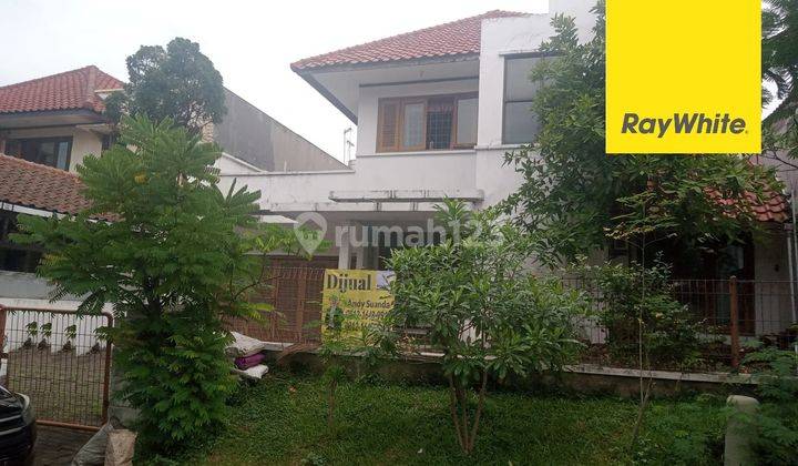 Dijual Rumah 2 Lantai Di Graha Family Selangkah Dari Pakuwon Mall 1