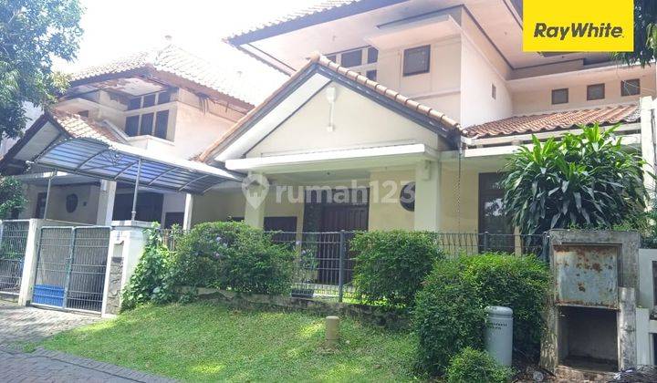 Disewakan Rumah Full Furnish Di Graha Family Surabaya Barat 1