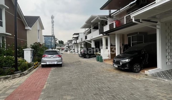 Good House Ready to Occupied, 2-Story, Aryana Cluster, Lippo Karawaci, Tangerang Good House Ready to Occupied, 2-Story, Aryana Cluster, Lippo Karawaci, Tangerang