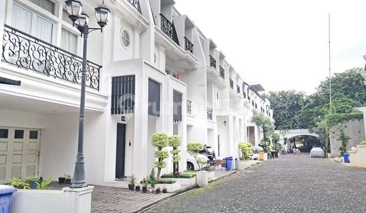 Rumah Bagus 3lantai Madja Residence Joglo Meruya Jakarta Barat