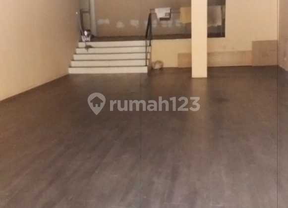 For Rent Ready Shop House, 3 Floors, Kemang Raya Central Jakarta 2