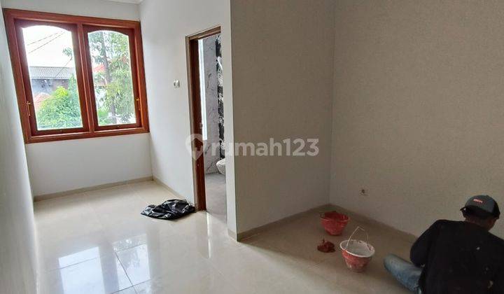 Dijual Rumah 2 Lantai Siap Huni Di Dukuh Kupang Surabaya Kt 2