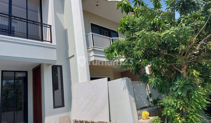 Dijual Rumah Siap Huni Lokasi Di Villa Valensia Pakuwon Nk 1