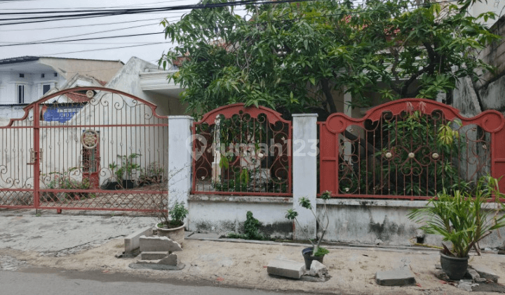 Dijual Cepat Rumah Lebar 10 Lokasi Di Manukan Madya Kt 1