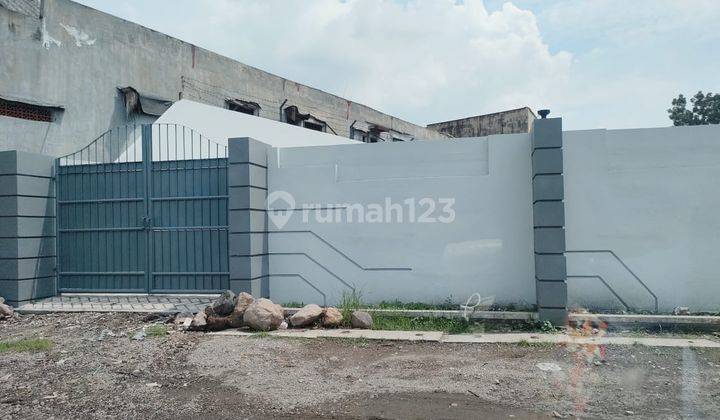 Dijual Cepat Rumah Cocok Untuk Usaha Di Jl Zainal Abidin Kt 2