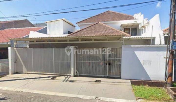 Dijual Rumah Row Jalan 3 Mobil Lokasi Di Manyar Tempotika Er 2