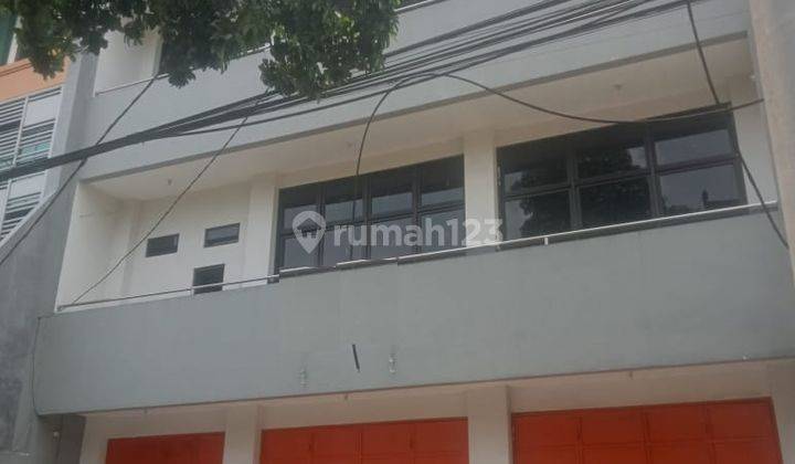 Disewakan Ruko 3 Lantai Dijalan Perak Timur Surabaya 1