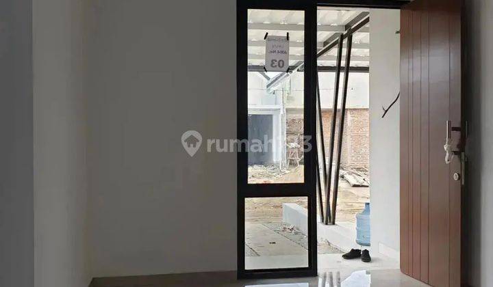 Rumah second super murah siap huni di dekat stasiun kereta 2