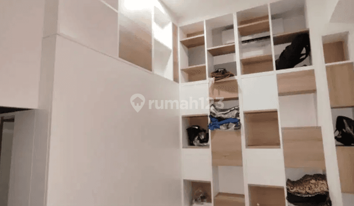 Apartemen Puri Mansion Studio Furnished Low Zone, Kembangan 2