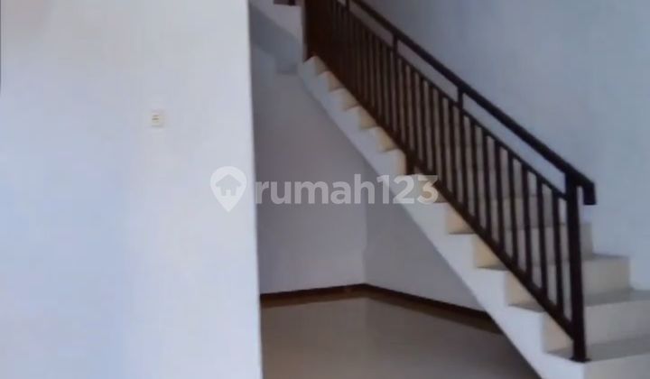 Rumah Gununganyar Surabaya Dekat Upn Siap Huni Shm Murah 2