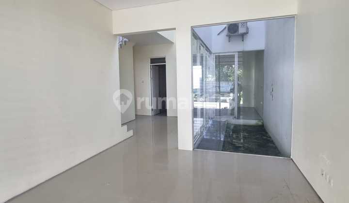 For Sale Minimalist Royal Residence House in Wiyung, West Surabaya 2