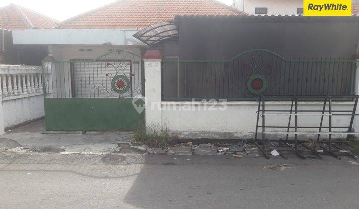 Rumah SHM Dijual di Kedung Baruk Surabaya 1