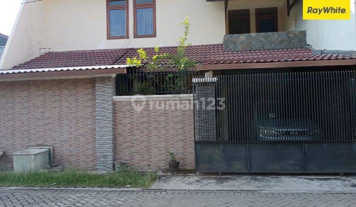 Rumah 2 Lantai Dijual di Jalan Manyar Jaya Surabaya 1