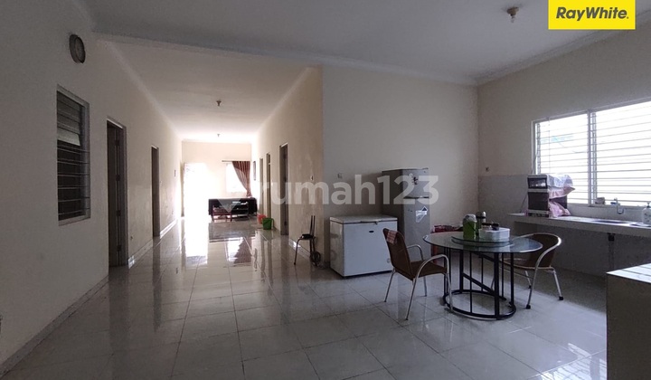 House for Sale on Manyar Street, East Surabaya 1