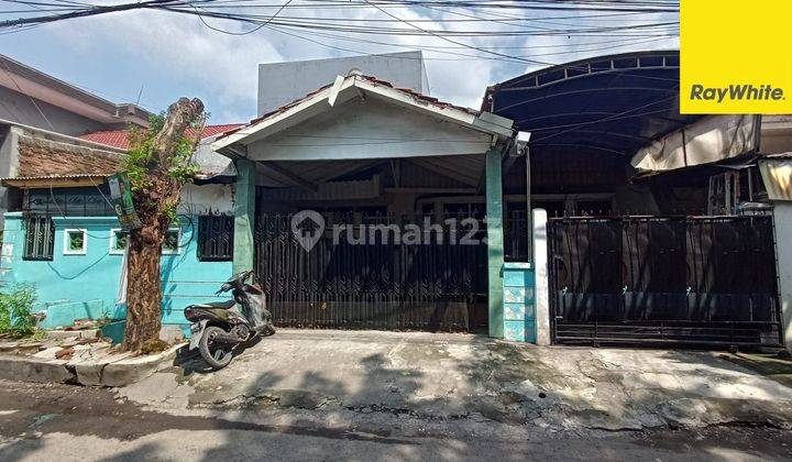 Rumah Dijual di Dharmahusada Indah Utara Surabaya 1