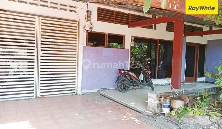 Dijual Rumah 2 Lantai SHM di Jalan Nginden Surabaya 1