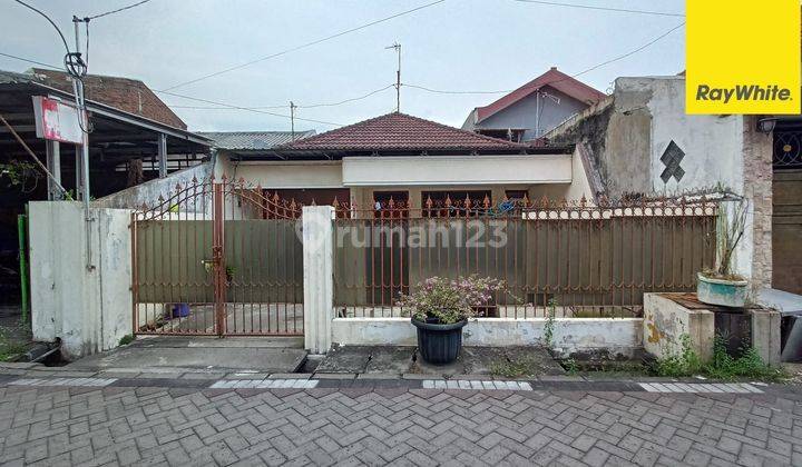 Dijual Rumah di Jl Ngagel Mulyo Surabaya Timur 1