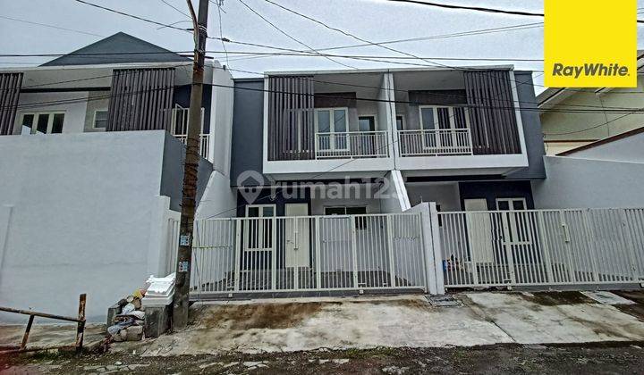 Dijual Rumah 2 Lt di Jl Jemur Andayani Surabaya 1