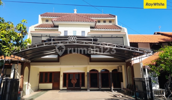 Rumah 3 lantai Dijual di Jl Ngagel Jaya Selatan Surabaya 1
