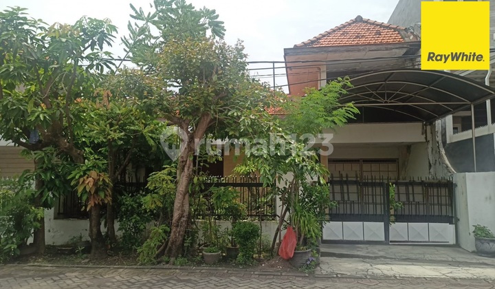 2-Story House For Sale in Manyar Tirtomoyo, Surabaya 1