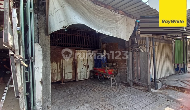 Shop House for Sale at Zero A Yani Street Surabaya 1