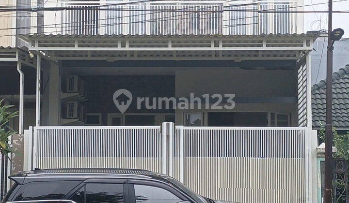 Dijual Rumah SHM di Nirwana Eksekutif Surabaya 1