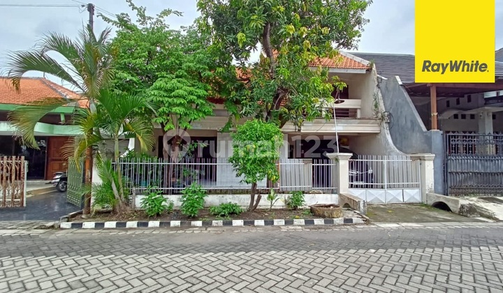 2-Story House for Sale in Ketintang Selatan, Surabaya 1