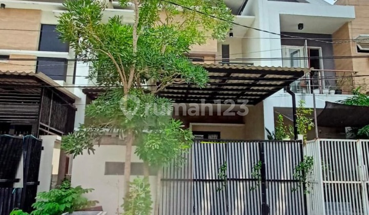 2-Story House for Sale in Bendul Merisi Utara, Surabaya 1