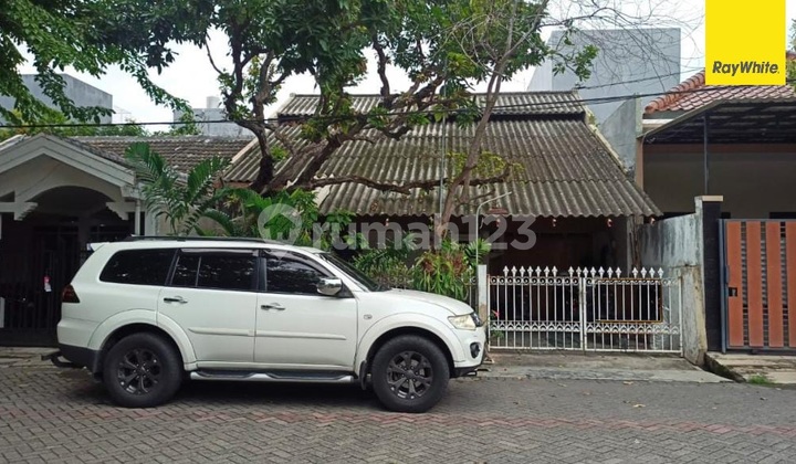 Rumah SHM Dijual di Wisma Permai Tengah Surabaya 1