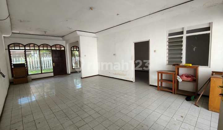 Dijual Rumah Lama Hitung Tanah di Sidosermo Indah Surabaya