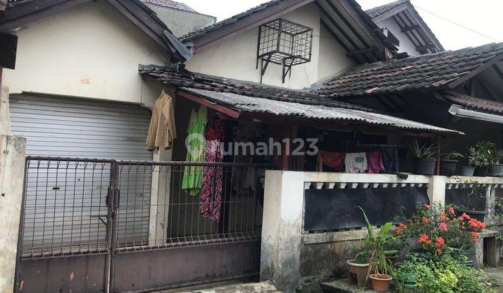 di Pamulang, Tangerang Selatan Rumah Tinggal di Reni Jaya 1