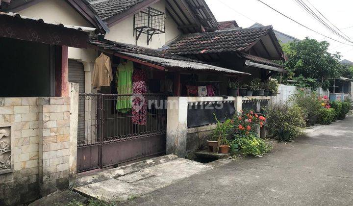 di Pamulang, Tangerang Selatan Rumah Tinggal di Reni Jaya 2