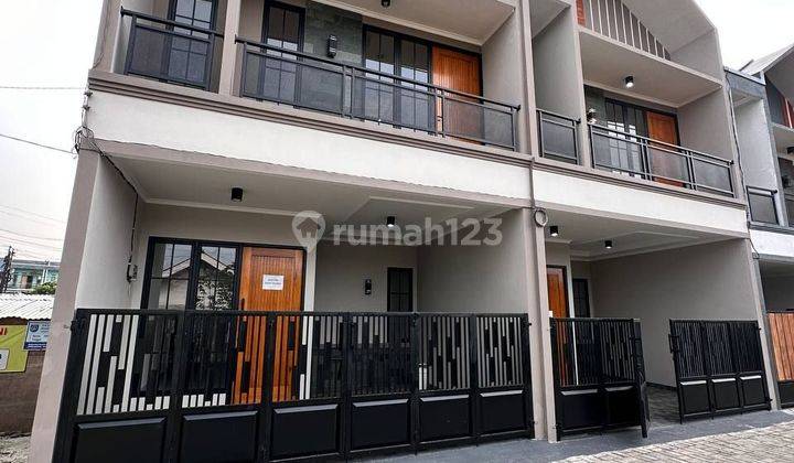 Rumah Cantik Di Depok Harga Paling Startegis  2