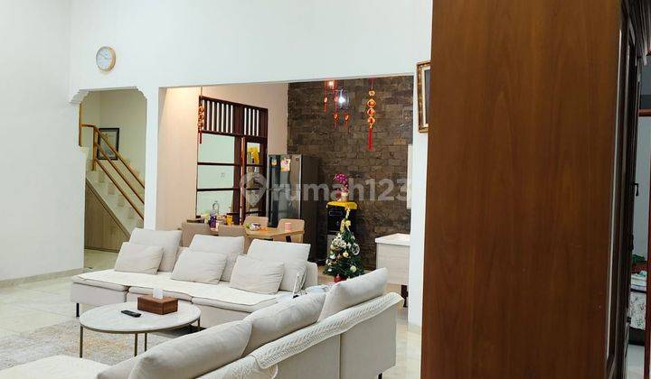 Dijual Rumah Cantik Dan Asri Kemang Pratama, Bekasi 1