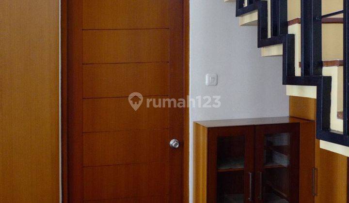 Rumah Lingkungan Nyaman Di Rawamangun  2