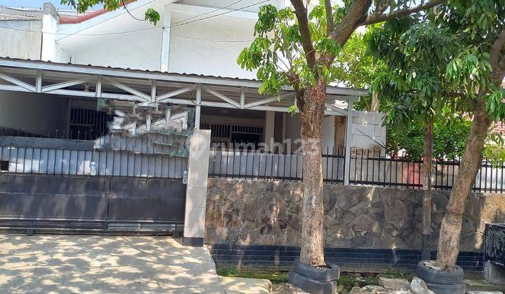 Rumah Pondok Bambu Lokasi Strategis  1