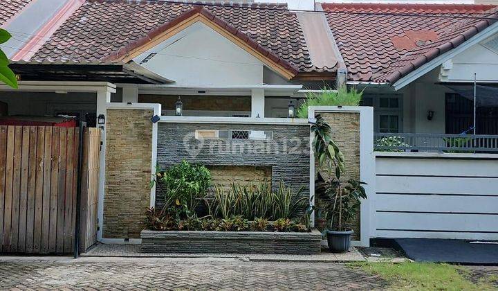 Rumah 2 Lantai di Citra 2 Bagus hadap Utara view Taman 1