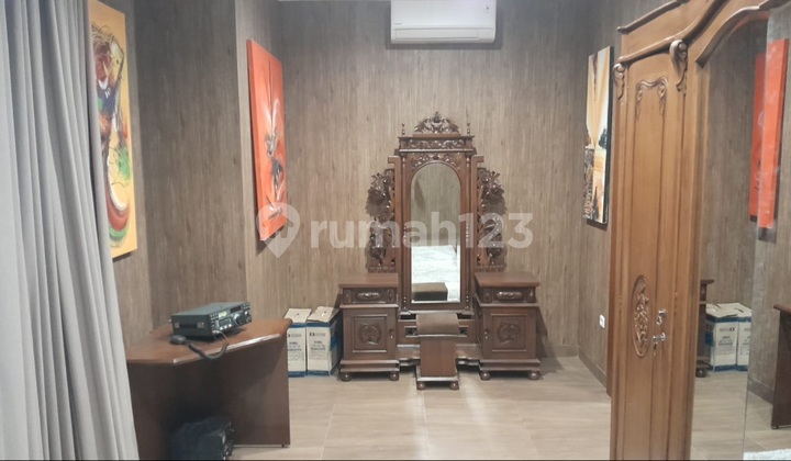 For Sale House/Villa 6 BR Bambu Kuning Elegant Ready to Live In Affordable Price 2