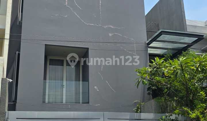 Dijual Rumah Bagus 4 Kt Villa Permata Gading Siap Pakai 7,6 M Dijual Rumah Bagus 4 Kt Villa Permata Gading Siap Pakai 7,6 M