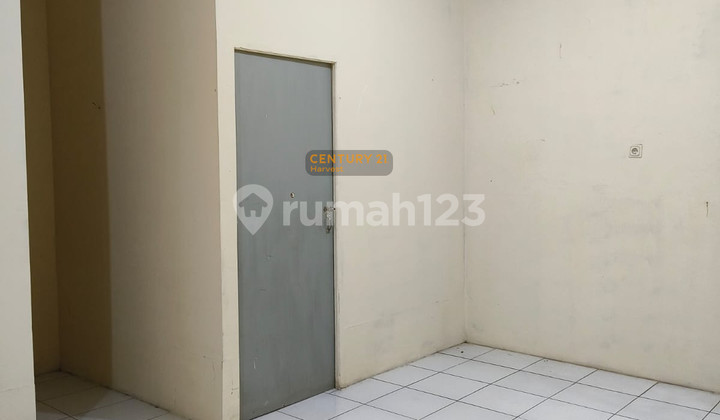 Rumah Bagus 1 Lantai Unfurnished Di Cluster Roseville  2