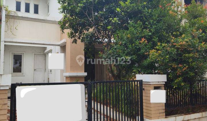 Rumah Bagus 2 Lantai Dengan Kolam Renang Di Cluster Bahama 1