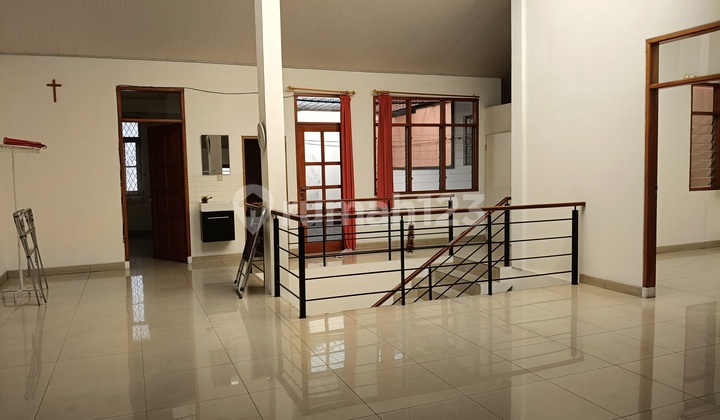 Ramdhan Pungkur Wing Large House